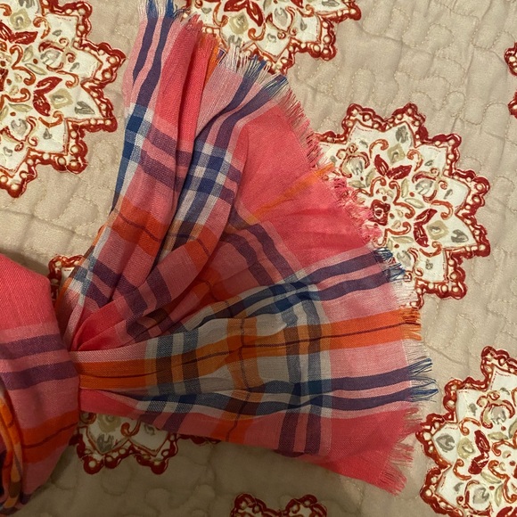 Abercrombie Kids Scarf - Picture 3 of 4